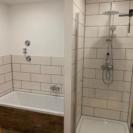 Eisenbahn Apartment *